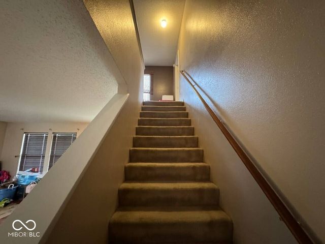 9317 W Quarter Moon Drive, Pendleton, IN 46064