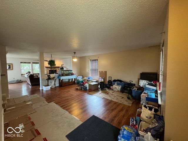9317 W Quarter Moon Drive, Pendleton, IN 46064