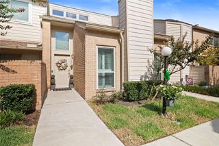 2106 Augusta Drive, Houston, TX 77057