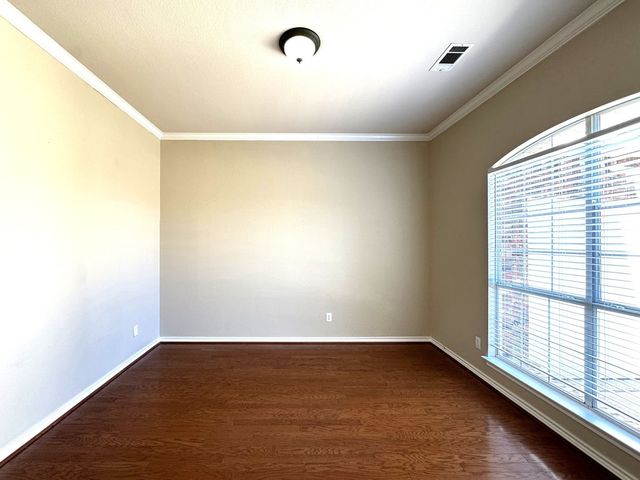 5287 W Cove Way, Grand Prairie, TX 75052