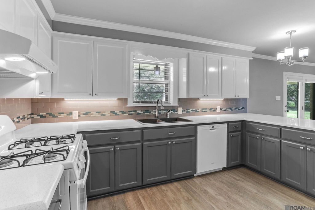 43086 La Hwy 933, Prairieville, LA 70769