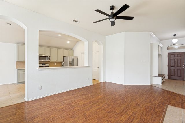 1316 Mountain Air Trail, Fort Worth, TX 76131