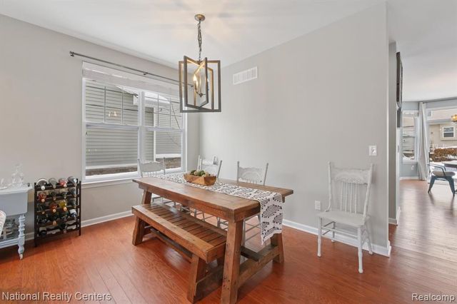 27316 Victoria Road, Novi, MI 48374