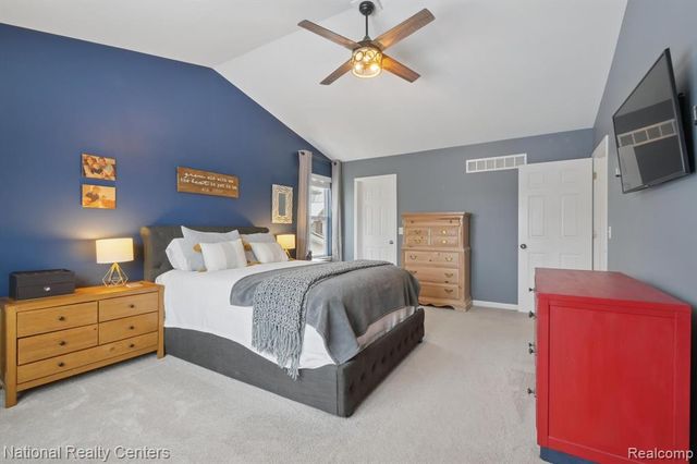 27316 Victoria Road, Novi, MI 48374