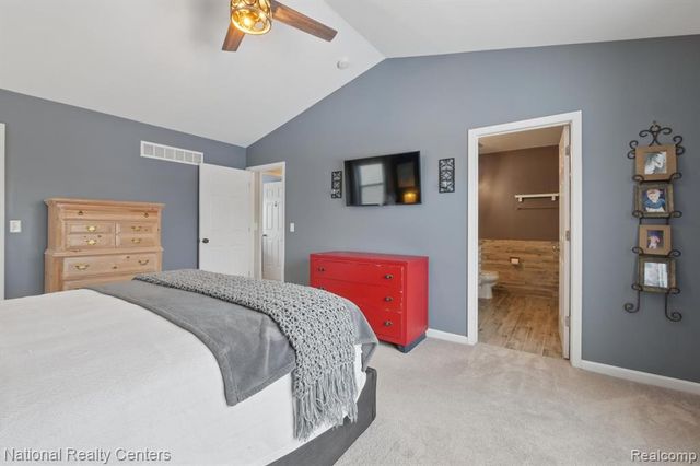 27316 Victoria Road, Novi, MI 48374