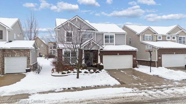 27316 Victoria Road, Novi, MI 48374