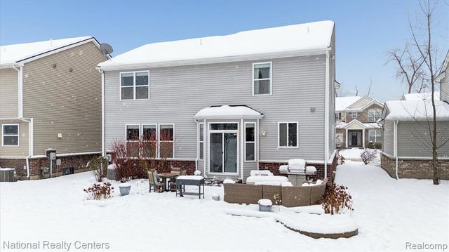 27316 Victoria Road, Novi, MI 48374