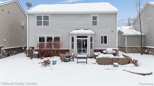 27316 Victoria Road, Novi, MI 48374