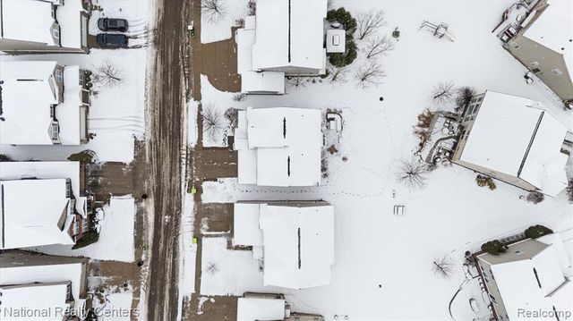 27316 Victoria Road, Novi, MI 48374