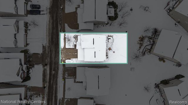 27316 Victoria Road, Novi, MI 48374