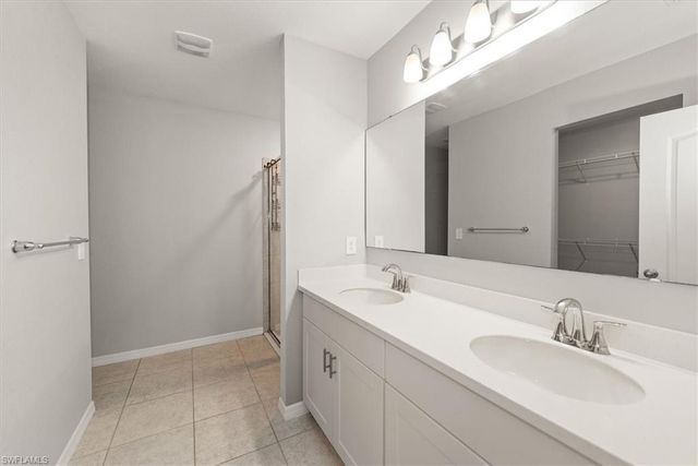 2612 51st ST SW, Lehigh Acres, FL 33976