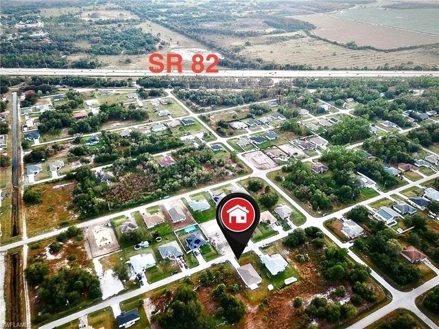 2612 51st ST SW, Lehigh Acres, FL 33976
