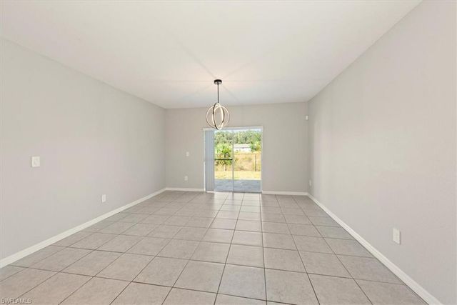 2612 51st ST SW, Lehigh Acres, FL 33976