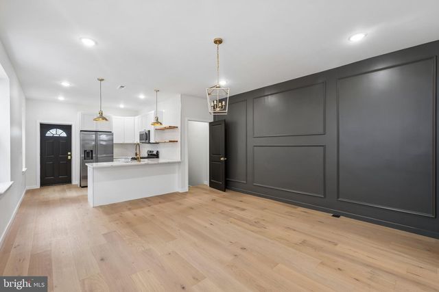 5516 N MARSHALL ST, Philadelphia, PA 19120