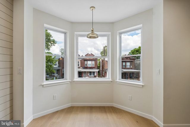 5516 N MARSHALL ST, Philadelphia, PA 19120