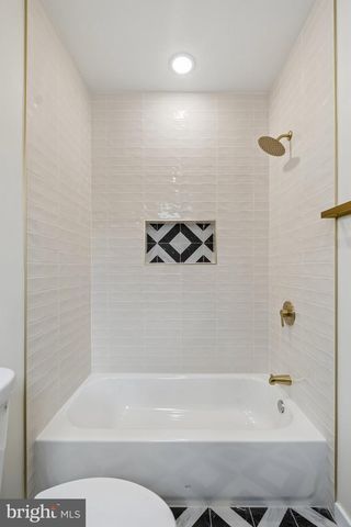 5516 N MARSHALL ST, Philadelphia, PA 19120