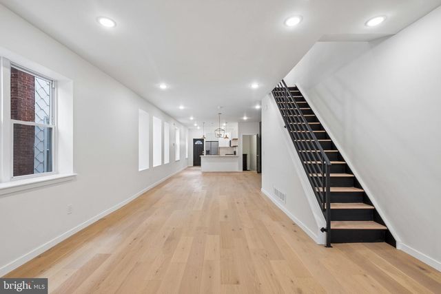 5516 N MARSHALL ST, Philadelphia, PA 19120