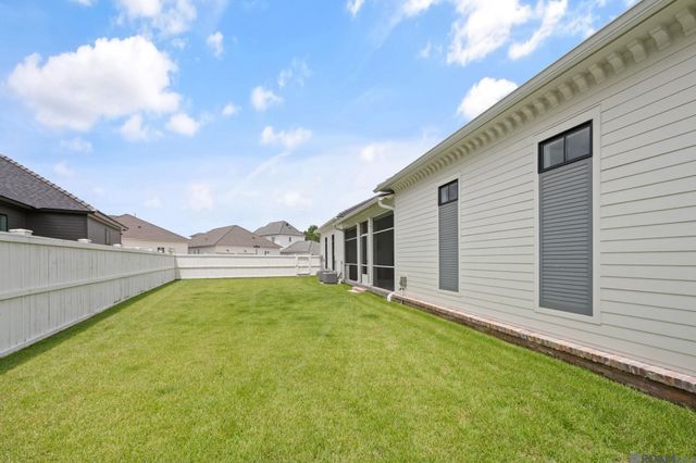 14651 Cottage Bend Dr, Baton Rouge, LA 70820