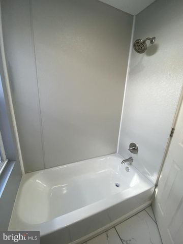 17 W 29TH ST, Wilmington, DE 19802