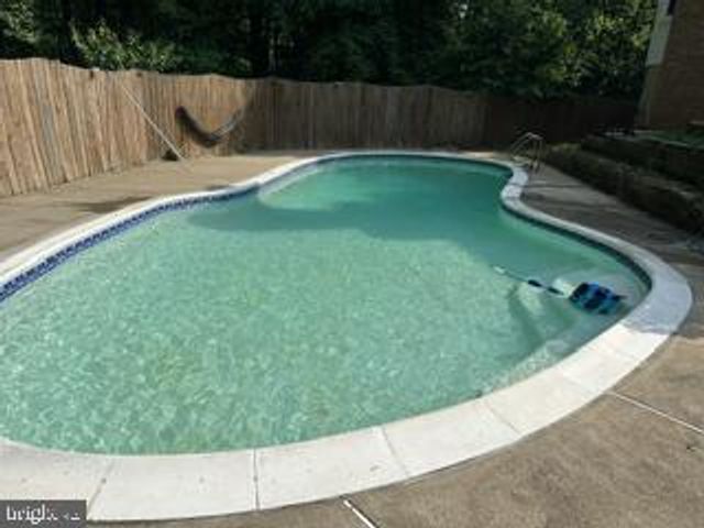 8104 WHITTING DR, Manassas, VA 20112