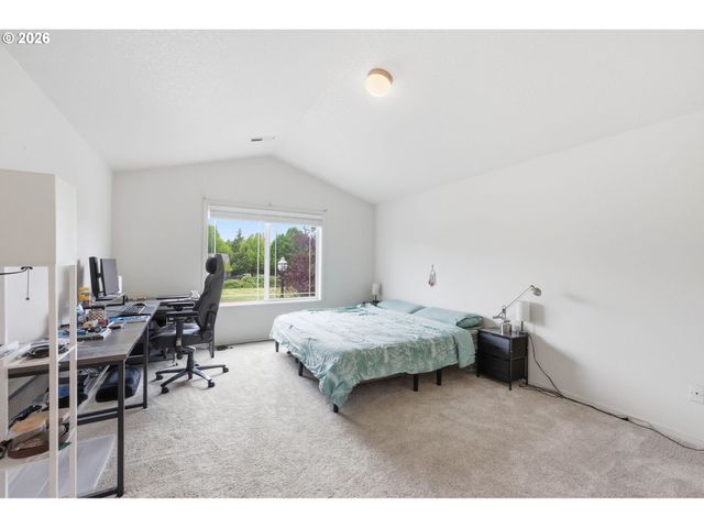 10215 Ne 58th St, Vancouver, WA 98662