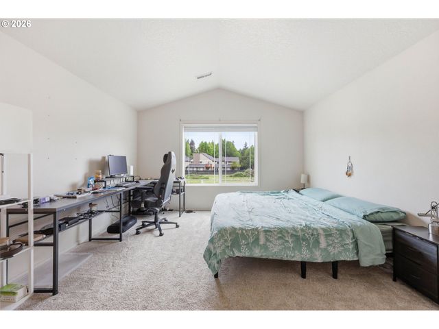 10215 Ne 58th St, Vancouver, WA 98662