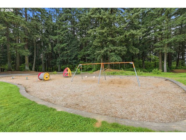 10215 Ne 58th St, Vancouver, WA 98662