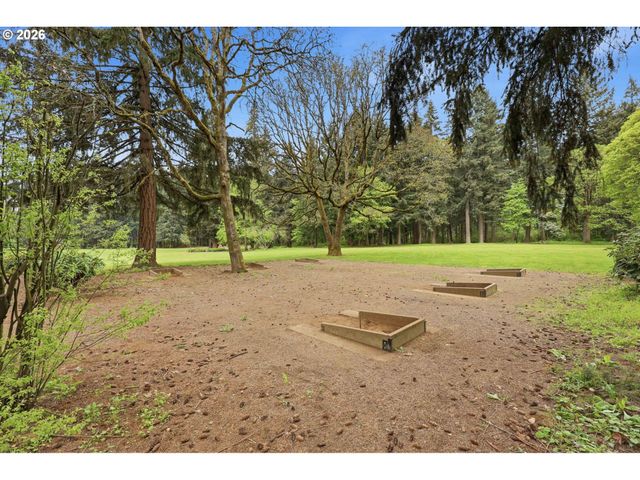 10215 Ne 58th St, Vancouver, WA 98662