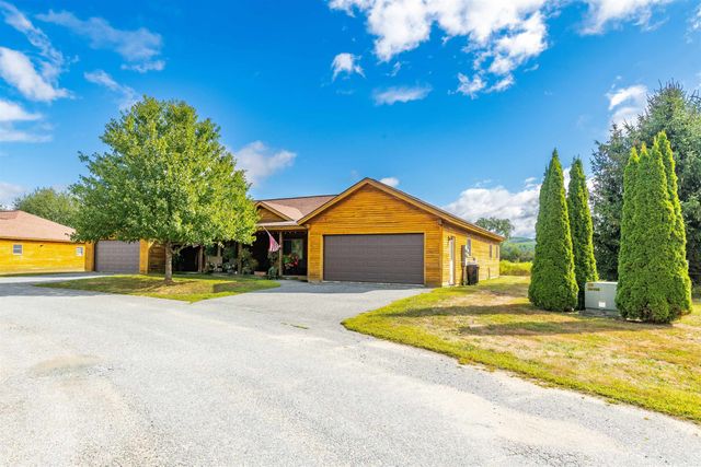 181 Benton Road, Haverhill, NH 03774