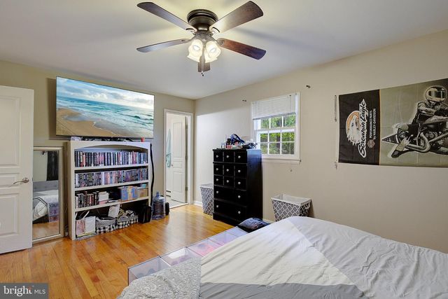 5494 HALLOWING POINT RD, Prince Frederick, MD 20678