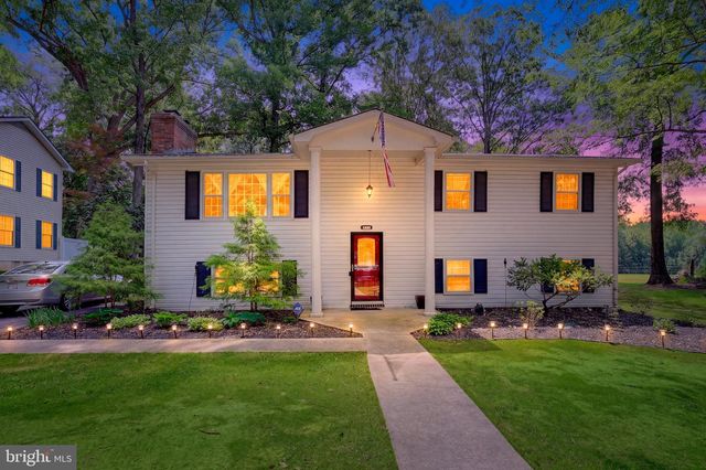 5494 HALLOWING POINT RD, Prince Frederick, MD 20678