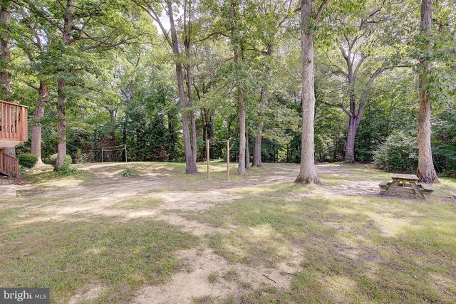 5494 HALLOWING POINT RD, Prince Frederick, MD 20678