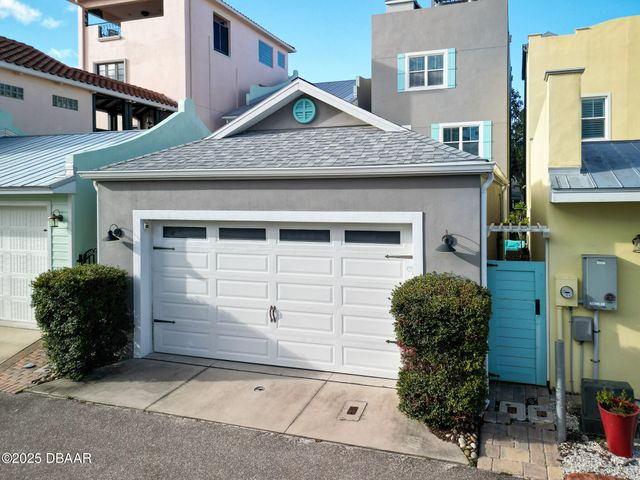 119 Faulkner Street, New Smyrna Beach, FL 32168