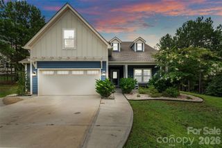 5299 Admirals Landing, Lancaster, SC 29720