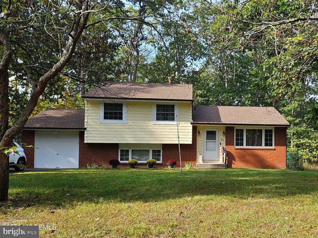 148 OAK PINES BLVD, Pemberton, NJ 08068