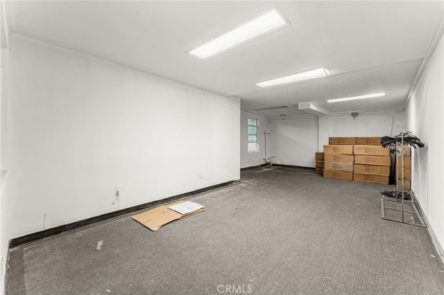 960 W 1st, Pomona, CA 91766