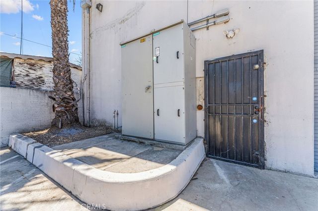 960 W 1st, Pomona, CA 91766
