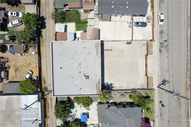 960 W 1st, Pomona, CA 91766