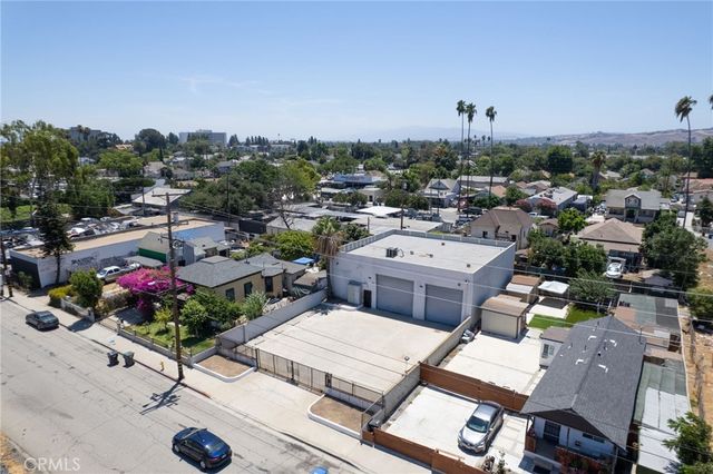 960 W 1st, Pomona, CA 91766