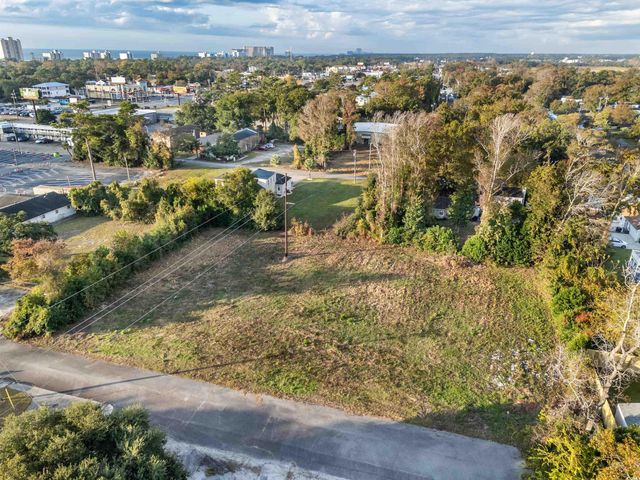 1011 30th Ave. S, Atlantic Beach, SC 29582