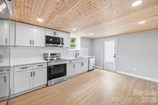 434 Sunnyside Drive SE, Concord, NC 28025