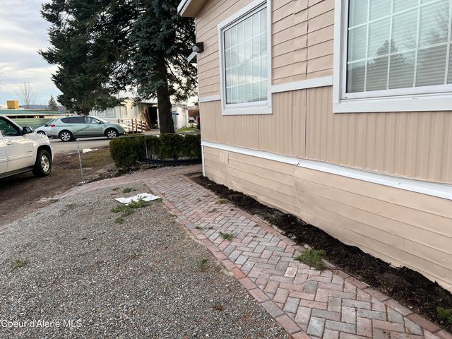 8459 N Sunny LN, 153, Hayden, ID 83835