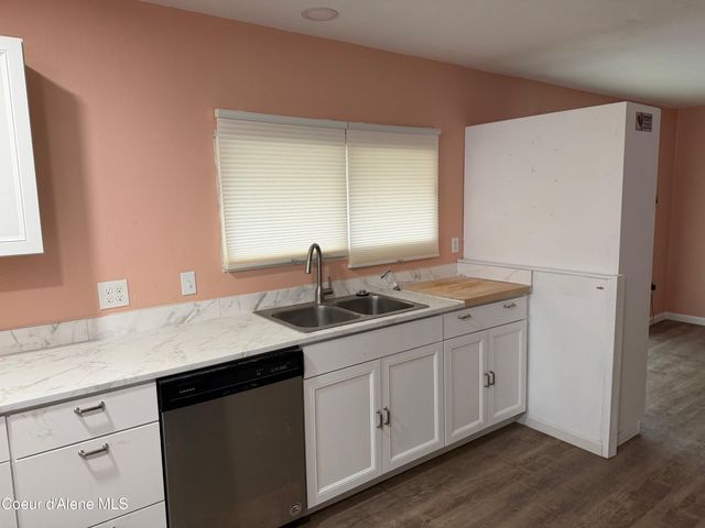 8459 N Sunny LN, 153, Hayden, ID 83835