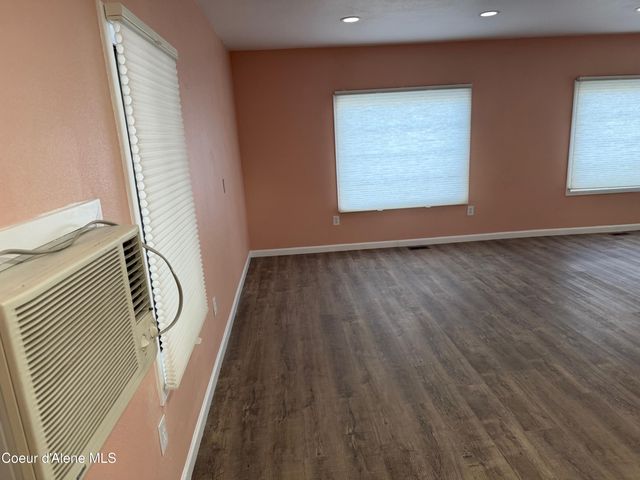 8459 N Sunny LN, 153, Hayden, ID 83835