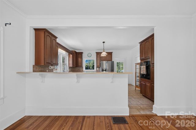 638 Carolina Avenue, Gastonia, NC 28052