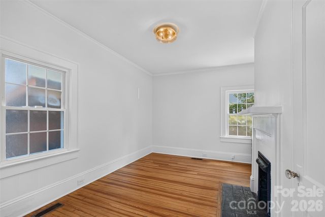 638 Carolina Avenue, Gastonia, NC 28052