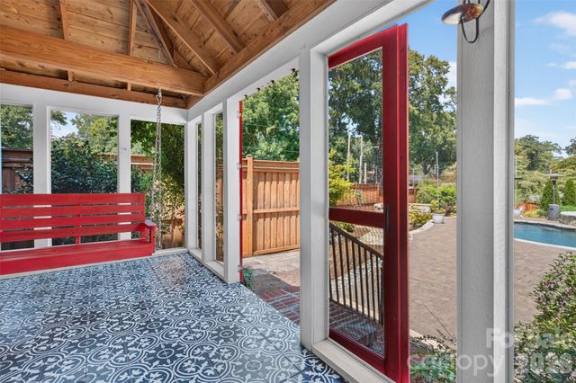 638 Carolina Avenue, Gastonia, NC 28052