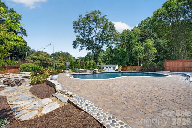 638 Carolina Avenue, Gastonia, NC 28052