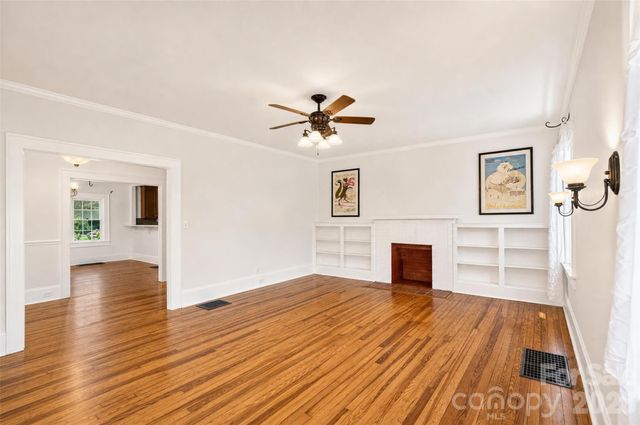 638 Carolina Avenue, Gastonia, NC 28052