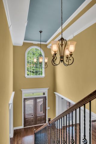 1032 Dogwood Ln, Burns, TN 37029